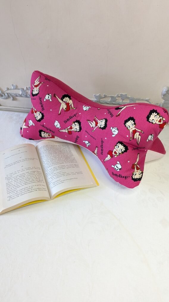 Coussin de lecture , cale nuque  ,Betty Boop