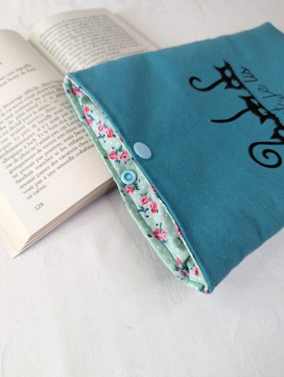 Protège livre format poche ,  chats chut je lis – Image 2