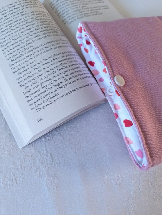 Protège livre format poche , ces petits rien ... – Image 2