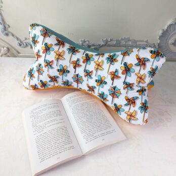 Coussin de lecture  ,cale nuque ,des moulins à vent