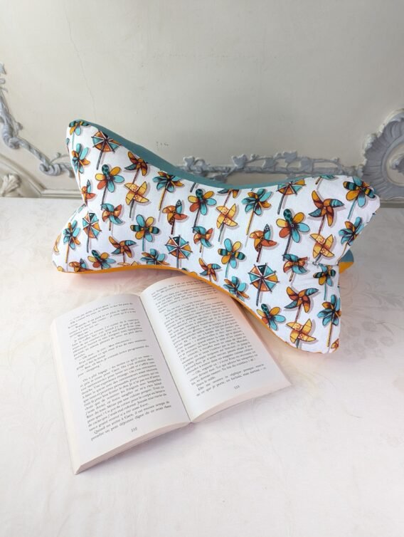 Coussin de lecture  ,cale nuque ,des moulins à vent