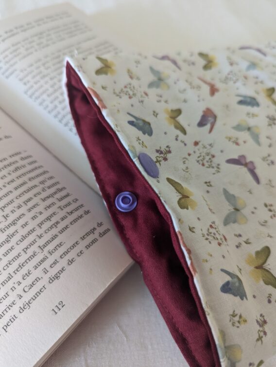 Protège livre format poche ,  petits papillons – Image 2