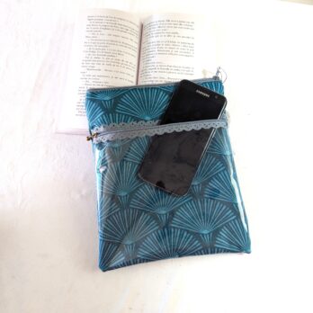 Protège livre Imperméable, format poche , avec 2 poches  zippées ,éventails vert canard