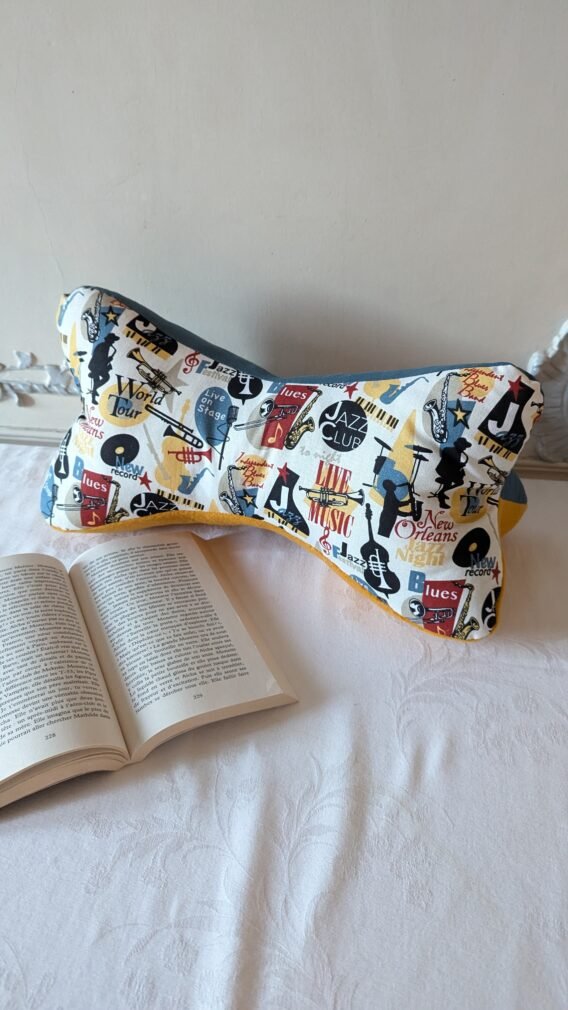 Coussin de lecture  ,cale nuque ,thème jazz