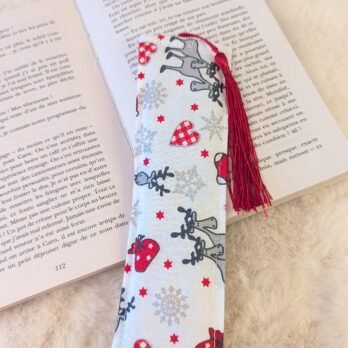 Marque page , en coton , rembourré, avec pompon , père noël / rennes gris et rouge
