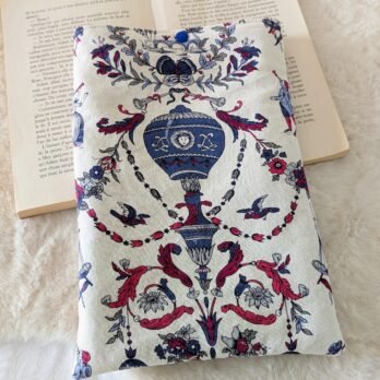 Housse ,protège livre format broché ,montgolfière, romantique bleu