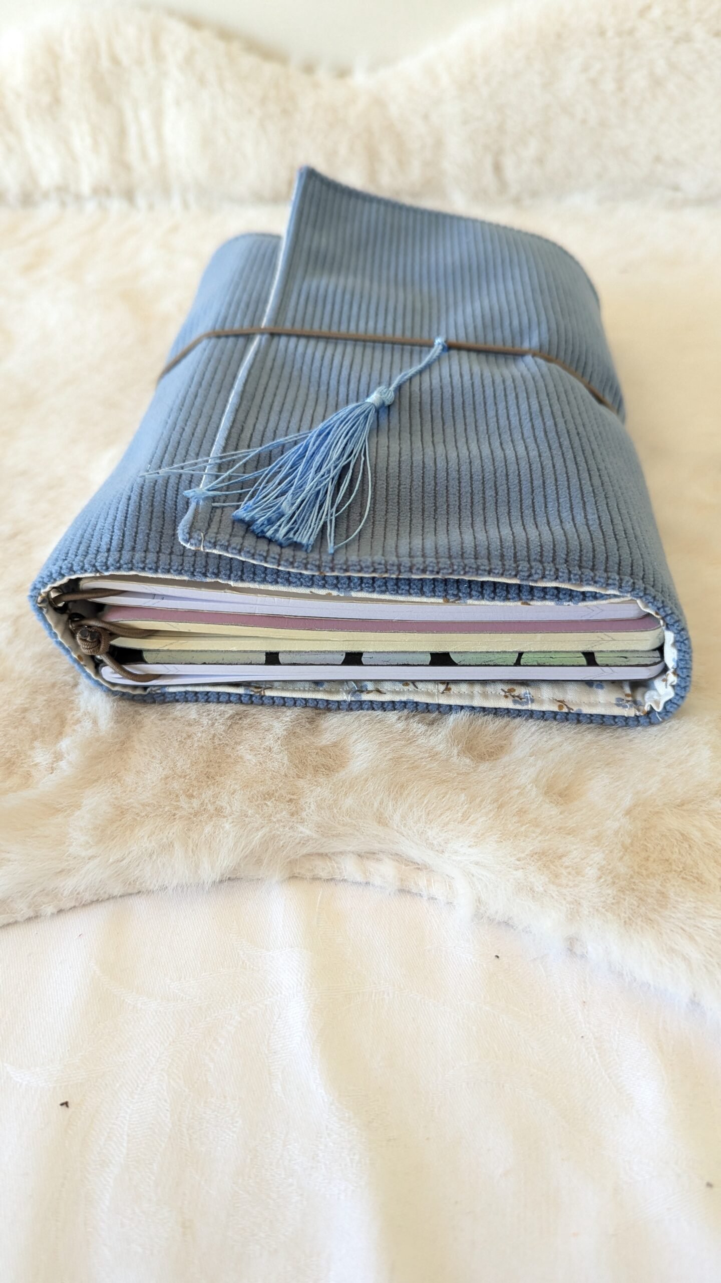 Couverture pour cahiers / Midori/ velours bleu clair – Image 4