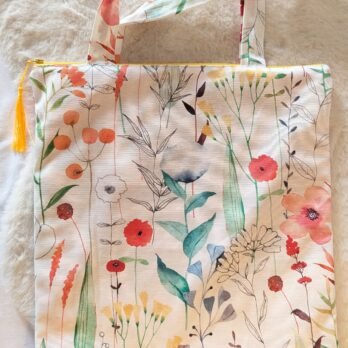 Sac tote bag , IMPERMEABLE ,doublé, Zippé , vive le printemps